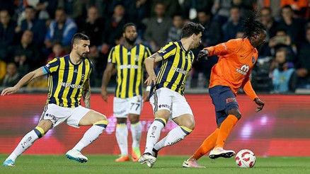 Fenerbahçe Başakşehirden avantajlı dönüyor.. İşte 2-2 biten maçın özeti