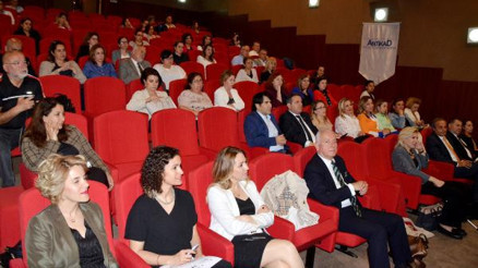 İş dünyası şiddete karşı