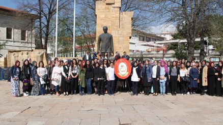 5 Mayıs ebeler günü kutlanıyor