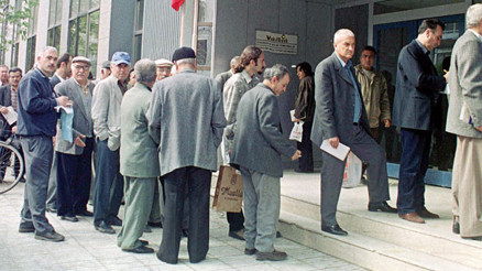 Çalışan emeklinin  borcu silinecek