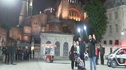 Avrupa Müzeler Gecesinde  Ayasofya Müzesine yoğun ilgi