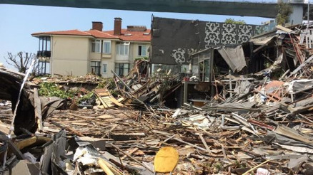 Ünlü gece klübü Reina’da yıkım