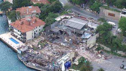 Ek fotoğraflar// Ünlü gece klübü Reina da yıkım