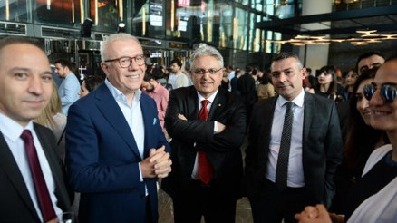 14üncü Kırmızı Ödülleri sahiplerini buldu