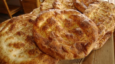 Antalyada Ramazan pidesi fiyatı değişmedi
