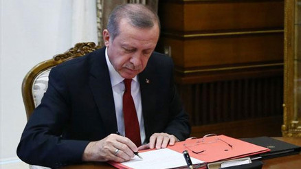 Erdoğan, üç üniversiteye rektör atadı