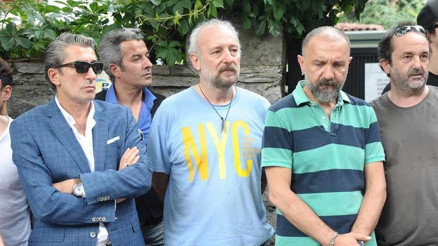 Erkan Petekkaya: 15 bölümlük alacağım var