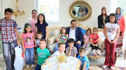 Çocuklara bayram sürprizi