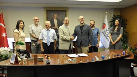 İKÜ ile Yenibiris.com arasında İşe Hazırım protokolü imzalandı