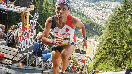 AHMET ARSLAN DÜNYA ŞAMPİYONU