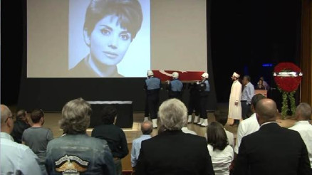 Şoför Nebahat son yolculuğuna uğurlanıyor (1)