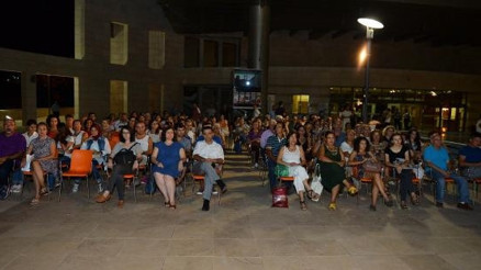 Yaz sineması nostaljisinde yıldızlar geçidi