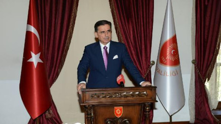 Ankara Valisi Topaca, yolu kapatarak drift yapılması olaylarına ilişkin açıklamalarda bulundu