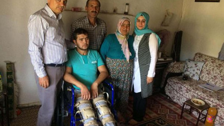 Ferhata Büyükşehirden tekerlekli sandalye