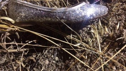 Cinayetin sırrını ceset yanındaki gümüş renkli babet çözecek