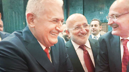 Turkuaz renkli Ruy-i Derya