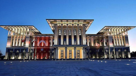 Suşi de Külliye mönüsüne girdi
