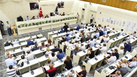 Smyrna Meclisinden Büyükşehir Meclisine