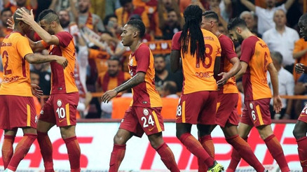 Aslana nazar boncuğu