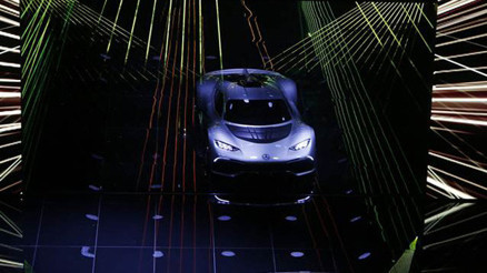 Kapılar açıldı: Her biri nefes kesici otomobiller...