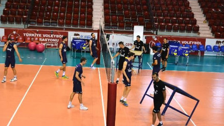 Halkbank, tarihi Selim Sırrı Tarcan Salonunda çalışacak