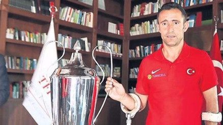 Osman Çakmak: Mayın bacağımı aldı ama...