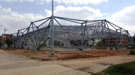 İzmitin 8inci kapalı pazarı tamamlanıyor