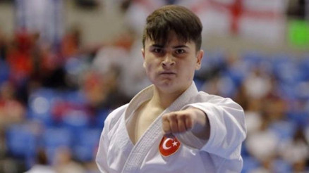 Cumhurbaşkanı Erdoğandan Özdemire tebrik