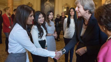 May: Vekil çalışanlarını tacizden koruyacak daha sıkı kurallar getirilsin