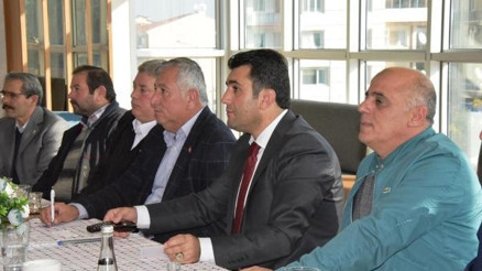 Başkan Uğurlu Armutlu mahallesinde vatandaşlarla buluştu