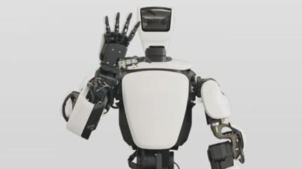 Japon devin 3. nesil insansı robotunun yaptıklarına inanamayacaksınız