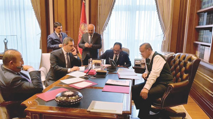 O fotoğraftaki eksik