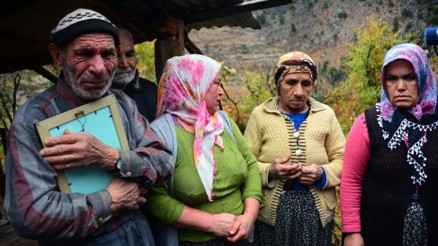 Aladağ yurt faciasında 1 yıl acılarla geride kaldı (2)