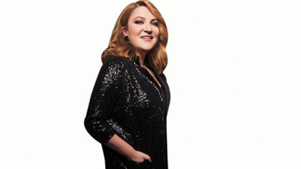 Sahnede olmak hayatta olduğumu hissettiriyor Sahnede olmak hayatta olduğumu hissettiriyor