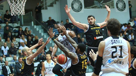 Banvit, Beşiktaş ve Pınar Karşıyaka galip
