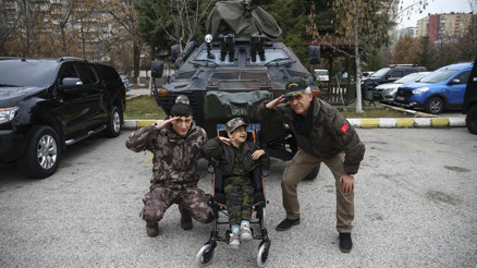 Özel Harekat’a özel ziyaret