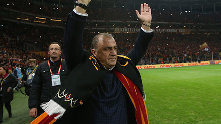 Galatasarayın galibiyeti sonrası ilginç tespit: Bafetimbi Terim...