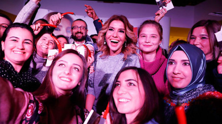 Gülben izdihamı