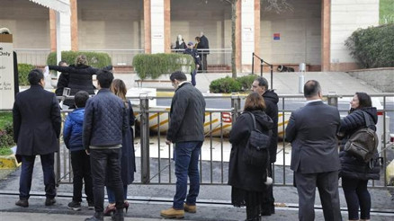 ABD Başkonsolosluğu önünde vize hareketliliği