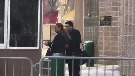 Burçin Atilla, Hakan Atillanın götürüldüğü cezaevine gitti