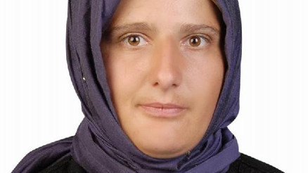 Kayıp 5 kişilik ailenin ceset parçaları, yanan evin enkazında bulundu (2)- Yeniden