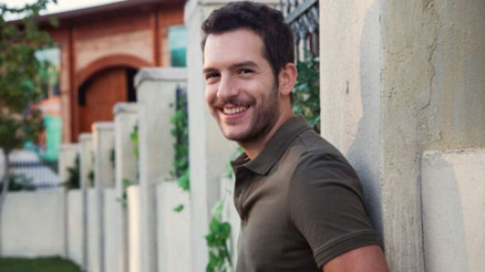 Aksel Bonfil kimdir, kaç yaşında