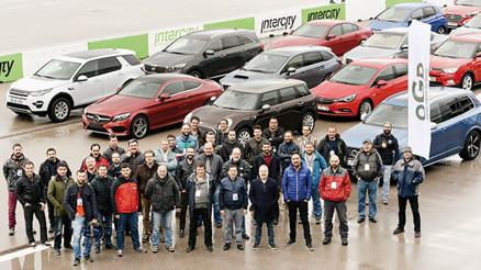 23 model yarışıyor