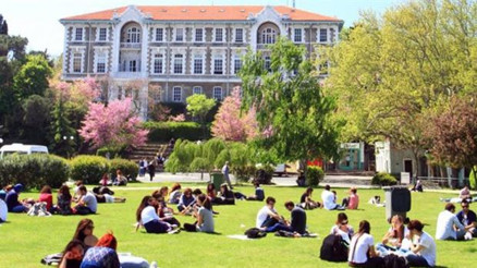 YÖK’ten 10 üniversiteye “Alan Odaklı Başarı Ödülü”