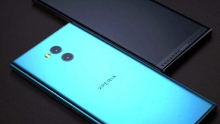Xperia XZ Pro çift kamerasıyla geliyor