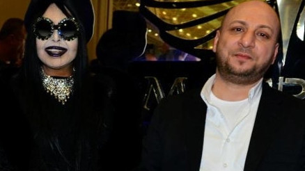 Bülent Ersoy ve Otilia da Gelinlik Fuarında