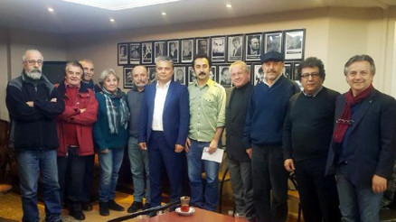 Başkan Uysal sinemacılarla buluştu