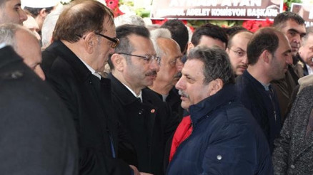 Başsavcı Hadi Salihoğlunun babası son yolculuğuna uğurlandı