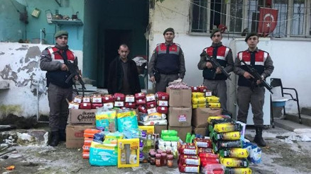 Suçüstü yakalanan hırsızlar tutuklandı
