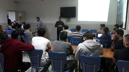 Adilcevazda tütünle mücadele semineri